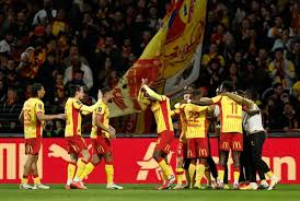 Le RC Lens gagne parce qu’il accepte d’être « un club de cohérence plutôt que de prestige »