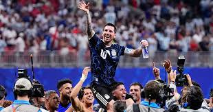 Argentina stun England with late comeback to reach World Cup final: Live updates - The Athletic