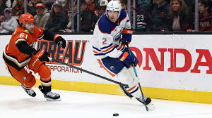 Lightning vs Oilers Prediction, Picks & Odds for Tonight’s NHL Game