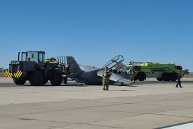 Jato da Força Aérea Argentina apresenta problema em voo e piloto faz aterrissagem de emergência