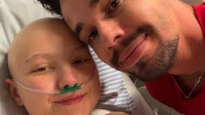 Marido pede orações por Isabel Veloso na UTI: "Notícias não muito boas"