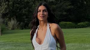 Zaira Nara impone tendencia: Jeans de tiro bajo, ¡un revival Y2K!