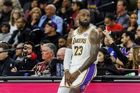 LeBron James to miss Lakers’ game vs. Spurs; loses eligiblity for postseason awards