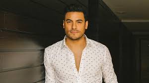 Qué le pasó a Carlos Rivera, el cantante pospone sus conciertos por problemas de salud