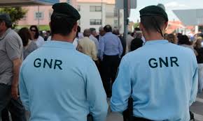 Mulher detida por violência doméstica em Sousel