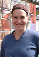Annette Hähnlein wurde 1968 in Wunsiedel geboren.