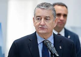 Antonio Sanz sobre la plaza de María Jesús Montero en el SAS: «Es la candidata de los bulos»