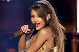 Resultado de imagem para ariana grande 2015