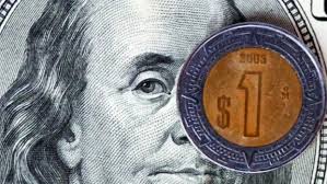 Peso mexicano avanza frente al dólar antes de esperado mensaje de Donald Trump