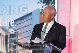 UF Board of Trustees vote to start search for university’s 14th president