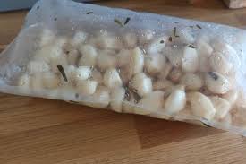 Alerte Botulisme! Rappel Urgent d'Ail Confit & Tapenades au Québec!