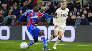 Crystal Palace e West Ham ficam no empate, 'rebaixam' os Wolves e fazem Tottenham 'respirar' na Premier League