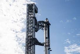 Entenda por que SpaceX adiou lançamento de seu maior foguete