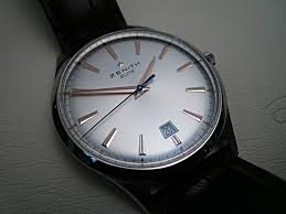 Première Montre auto 400-700€ - Page 4 Images?q=tbn:ANd9GcTVyci5SgEcMbNB_RkpmhM9SDqOMKaKrVwXCPF4wX6odhsqsNOc
