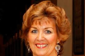 Geraldine Byrne Nason graduated from Maynooth with a BA in English and Irish in 1980 and completed an MA in English in 1981. - EPP_%2520047