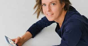 Kate Racovolis assume comunicação da Omnicom Oceania