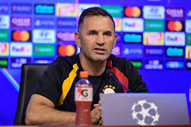 Okan Buruk: 'Saha yüzünden sakatlık verdik, TFF bu sahaları denetlemeli' — Evrensel