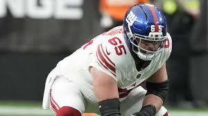 Titans agree to terms with C Austin Schlottmann on one-year deal