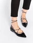 ASOS ASOS - LANA - Ballerines pointues lacets chez ASOS