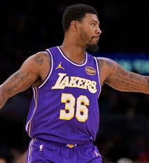 Lakers não estão tendo sucesso na melhoria da defesa: Jaren Jackson Jr. é a solução mais óbvia