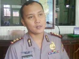 Kapolres Kapuas AKBP Wisnu Putra menyatakan, tersangka dijerat Undang-undang nomor 23/2003 tentang Perlindungan Terhadap Anak. - Kapolres_Kapuas_AKBP_Wisnu_Putra