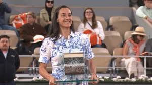 Roland-Garros - Caroline Garcia a été célébrée ce jeudi : les images