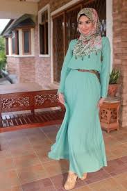 Résultat de recherche d'images pour "‫البسة للمحجبات 2015‬‎"