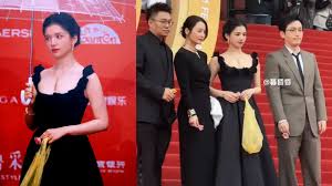 Zhang Jingyi’s Yellow Plastic Bag in 2025 Sparks Buzz