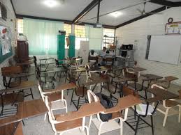 Resultado de imagen para fotos de estudiantes en escuelas de santiago