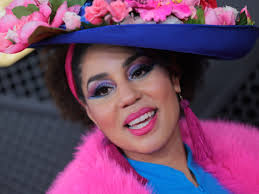 Singer makes bold Scientology statement on red carpet