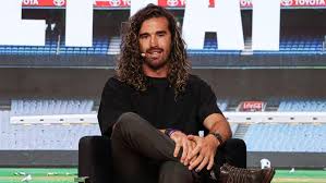 Fremantle Captain Alex Pearce Addresses Sponsorship Controversy at Clean Energy Summit - SSBCrack
