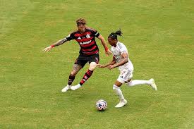 📸 Bayern star’s blunder lets Olise bring Flamengo back into the game