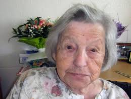 Mai 2014 Erika Winkler im Wohn- und Pflegezentrum Hüffenhardt ihren 100. Geburtstag. Auf die Frage, wie man so alt wird, antwortete die Jubilarin „viel ... - Erika-Winkler