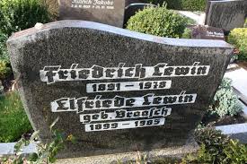 Grab von Friedrich Lewin (1891-1978), Friedhof Emden-Auricher Straße