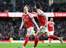 رایو وایکانو مقابل اتلتیکو