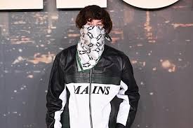 Celeb Snaps: Barry Koeghan is masked for Crime 101, Plus Benson Boone, Tom Welling, Michelle Pfeiffer, and More