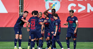 Soltem os fogos! Marítimo está de regresso à Liga