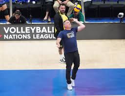 CBV, Play For a Cause e KLEFER anunciam ação "Sacada do Bem" nas finais da Superliga 2026