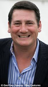 &#39;I drink because I enjoy a nice glass of wine and I love real ale,&#39; said Tony Hadley - article-2021328-0D37CC4C00000578-354_233x423