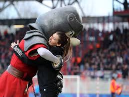 Marie-Louise Eta übernimmt Union Berlin: Nur im Netz wird wieder geätzt