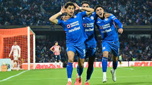 Tensión en la Liga MX: Agresión a Milito tras el Cruz Azul vs. Chivas