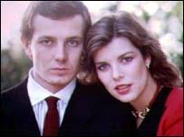 Caroline with Stefano Casiraghi. Casiraghi&#39;s death drove Caroline from Monaco - _40978523_800stefano