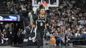 Stephon Castle Shines: 30 Points and Big Comeback Fuel Spurs’ Victory Over Lakers