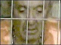 Ken Bigley was shown sobbing behind bars - _40124984_bigley_closeup_203