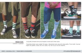 Résultat de recherche d'images pour "socks with shorts men"