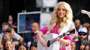 Megan Moroney ends Denver concert after performing three songs due to illness