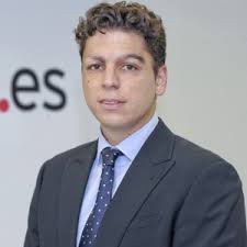 César Miralles Cabrera, su director financiero hasta el momento, será quien asuma el cargo a partir de ahora. Según ha afirmado Adsura en un post de su ... - Cesar-Miralles-director-de-econ%25C3%25B3mico-financiero-red-3-e1362735728756