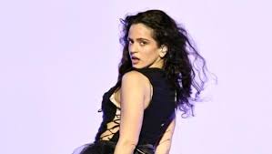 Así fue el regreso de Rosalía a Barcelona: de alumna de flamenco a estrella global con 'Lux'