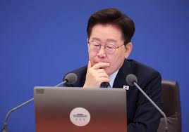 뉴데일리