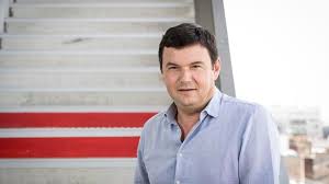 Un revenu unique mondial à 5000 euros par mois d’ici 2100 : la proposition utopique de Thomas Piketty pour réduire les inégalités